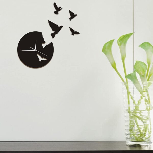 3D Flying Birds Themed Decorative Wall Clock Classic /  Wooden Wall Clock - Image 3