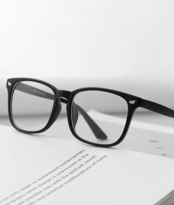 Classical  Glasses ,Premium transparent Glasses– Stylish & Versatile Eyewear For Men and Women