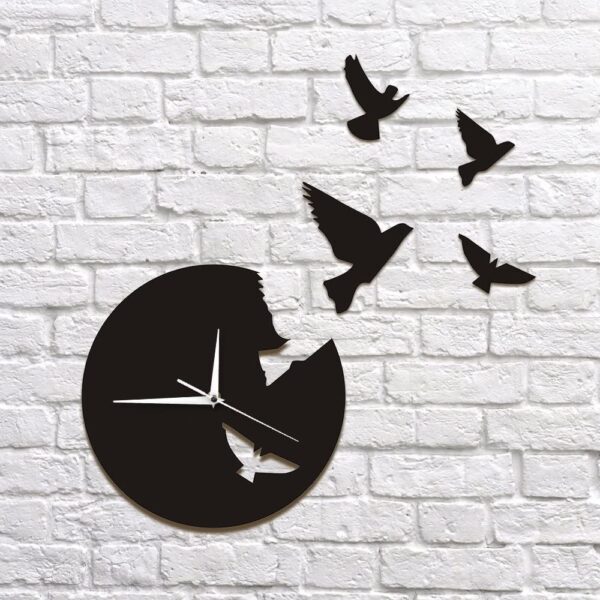 3D Flying Birds Themed Decorative Wall Clock Classic /  Wooden Wall Clock - Image 2